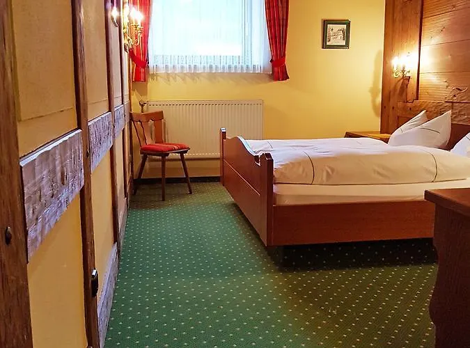 Hotel Landgasthof Zur Post 3*