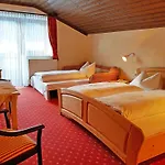 Hotel Landgasthof Zur Post 3*