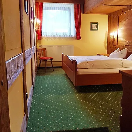 Hotel Landgasthof Zur Post 3*